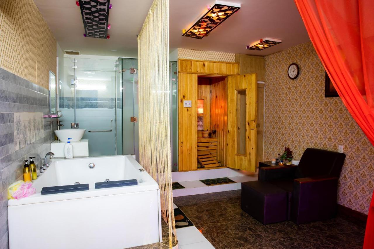 הו צ'י מין סיטי Luxury Hotel Hau Giang מראה חיצוני תמונה